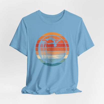 Retro Sunset Cliff Jumping T-Shirt - Outdoorsy Distressed Vintage Sunset Silhouette Adventure Shirt