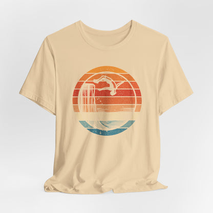 Retro Sunset Cliff Jumping T-Shirt - Outdoorsy Distressed Vintage Sunset Silhouette Adventure Shirt