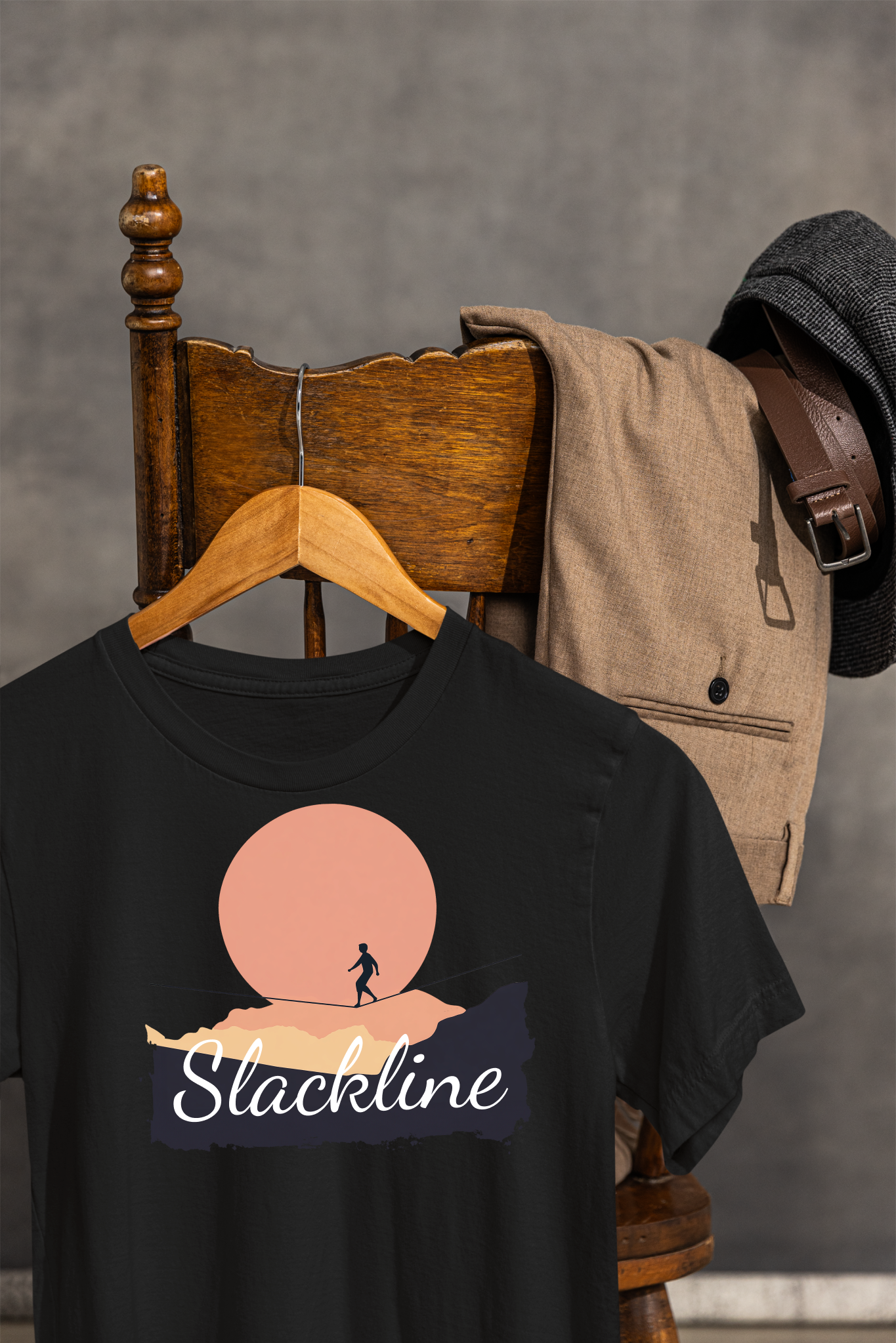 "Slackline" - Slackline/Highline T-Shirt | Simple, Modern Slackline Shirt