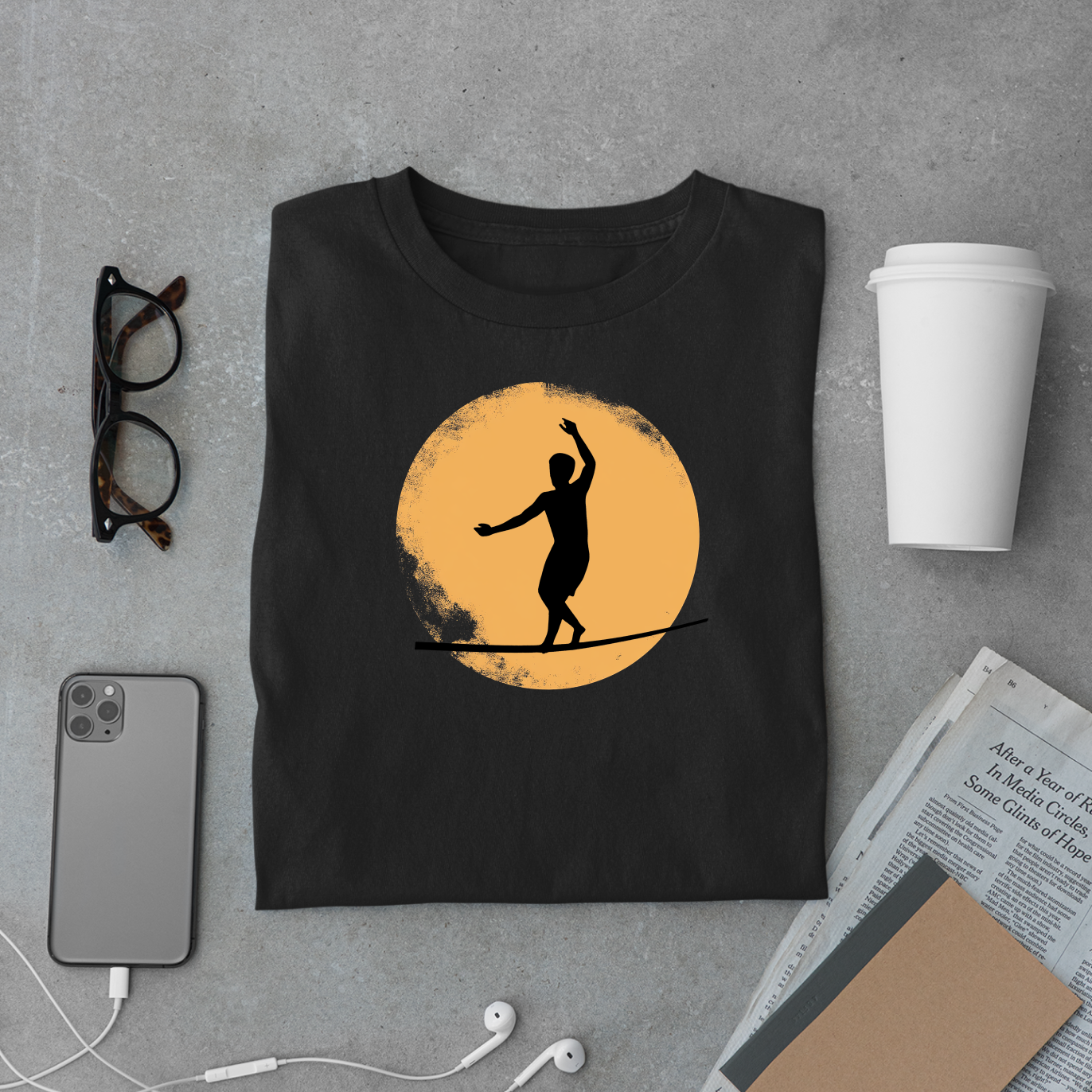 Slackline Shirt - Silhouette Moon - Cool, Minimalist Slackline/Highline T-Shirt